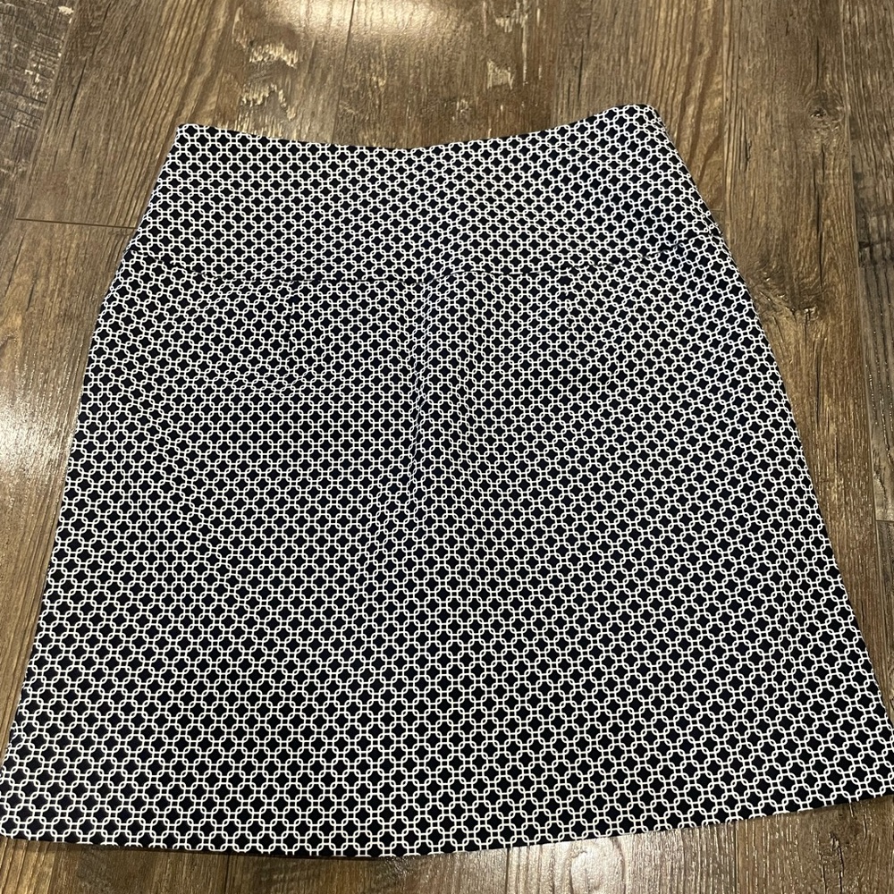 S.C. &‎ Co Black and White A-Line Skort Size SP